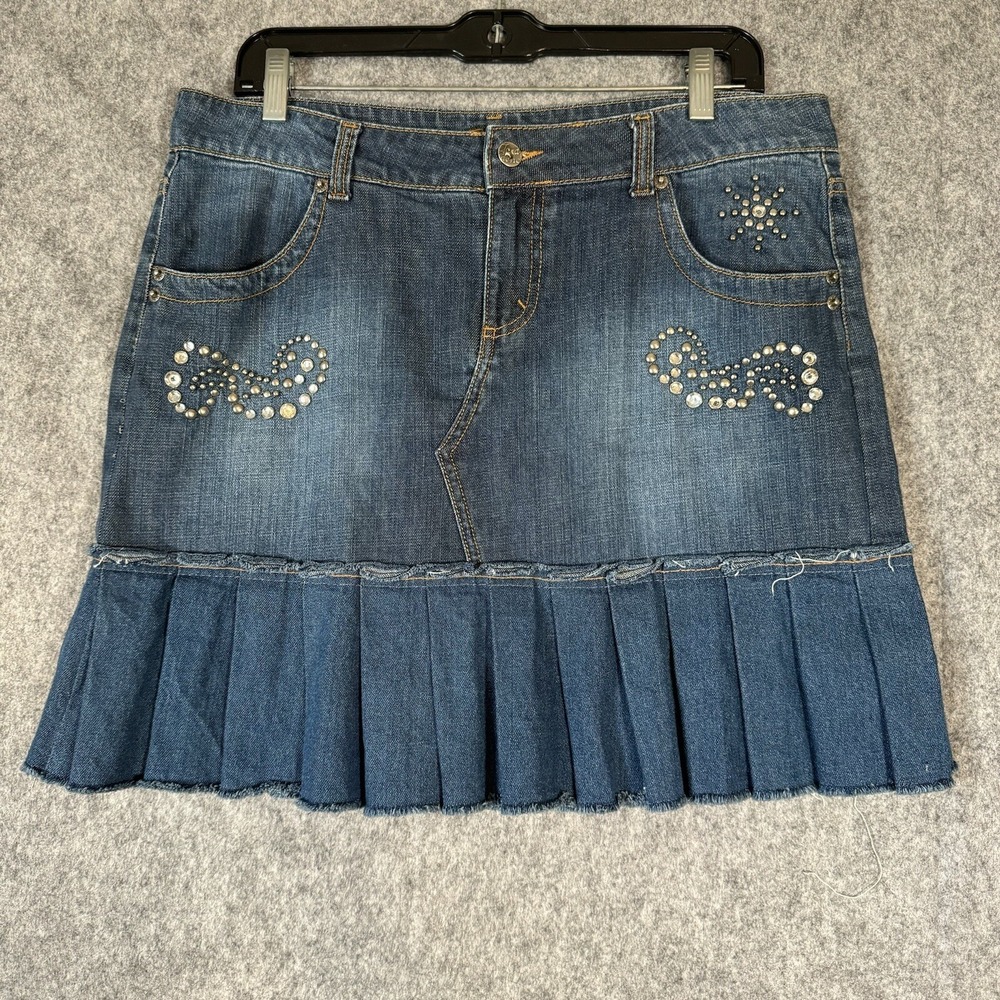 Vtg Y2k Denim Pleated Mini Skirt Size‎ 11/12 Juniors Western Beaded Babydoll